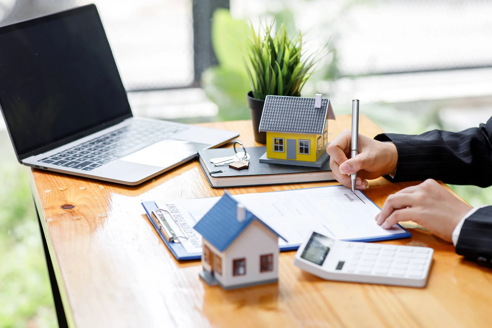 株式会社クリエイトライフ